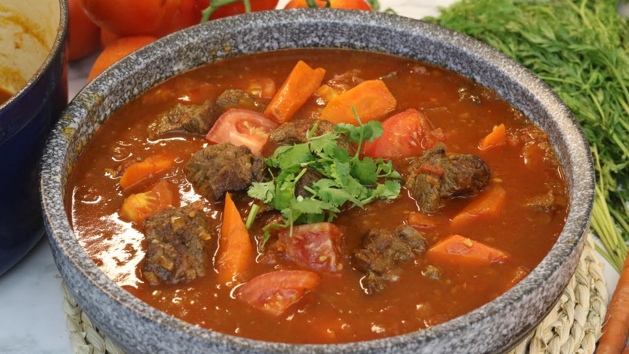 Рецепт тушеной говядины с помидорами