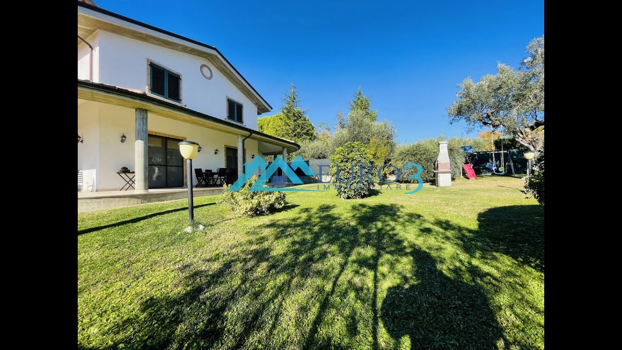 CORROPOLI – Villa con vista sul mare