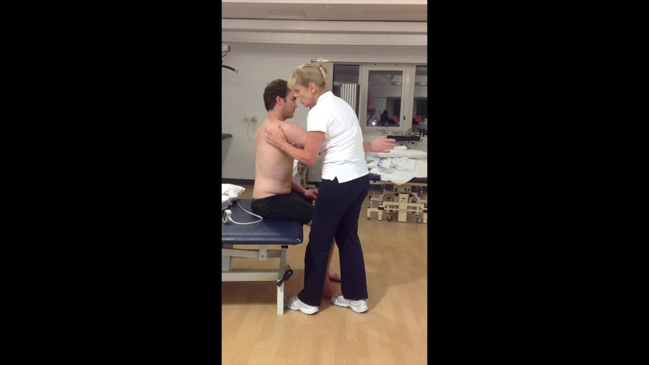 Facilitating selective range of movement at the shoulder complex in sitting