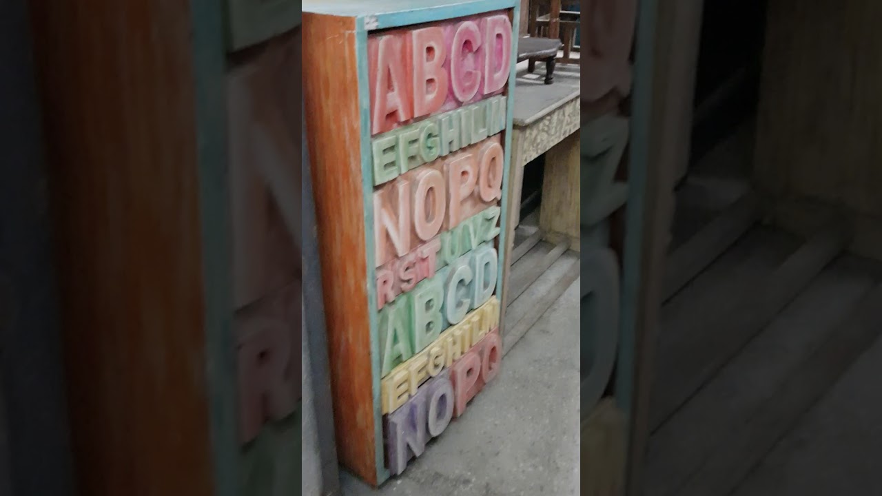 Indian Crafts Furniture Store Okhla