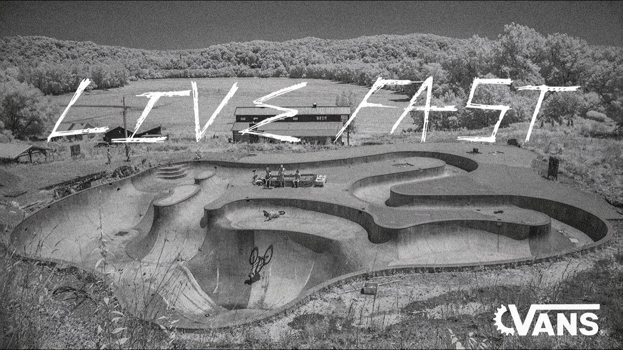 LIVE FAST