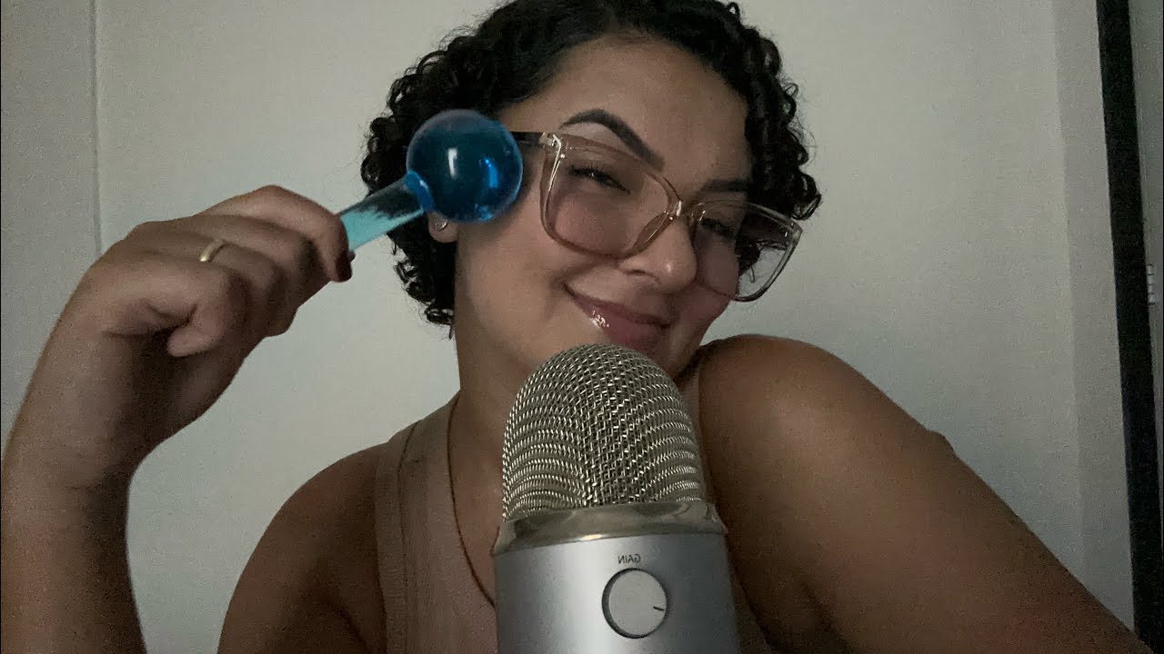 ASMR CUIDANDO DE VOCÊ APÓS UM DIA DE TRABALHO CANSATIVO 