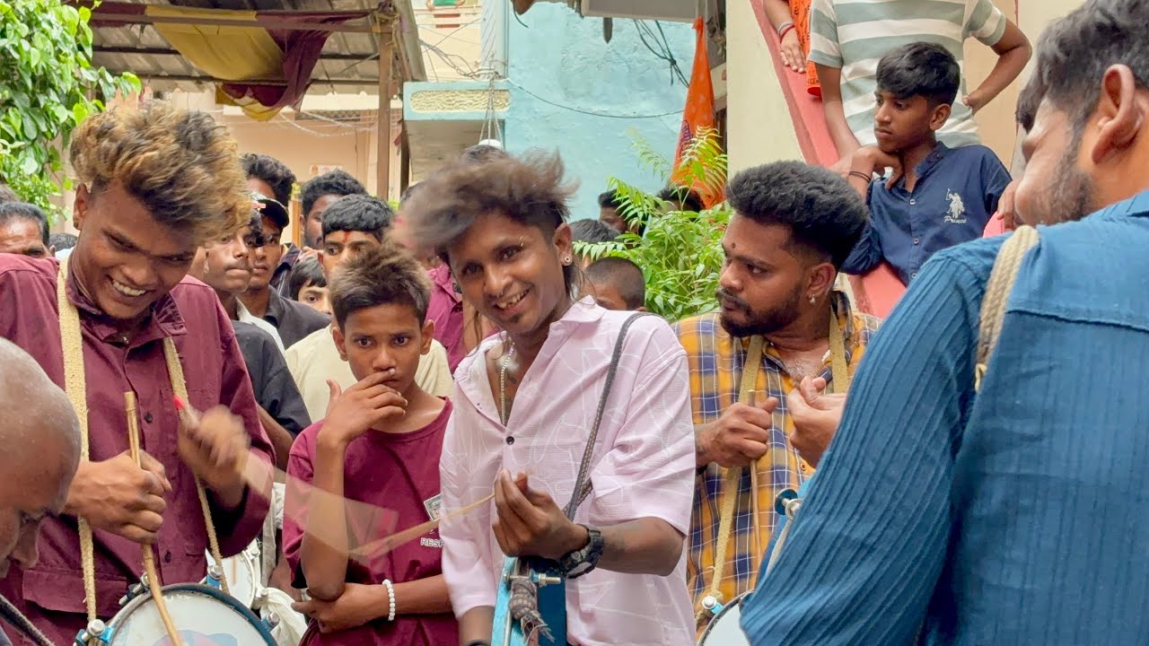 Abhilash Pad Band | Dancer Sharath Palying Chatal Band | Secunderabad Bonalu 2025