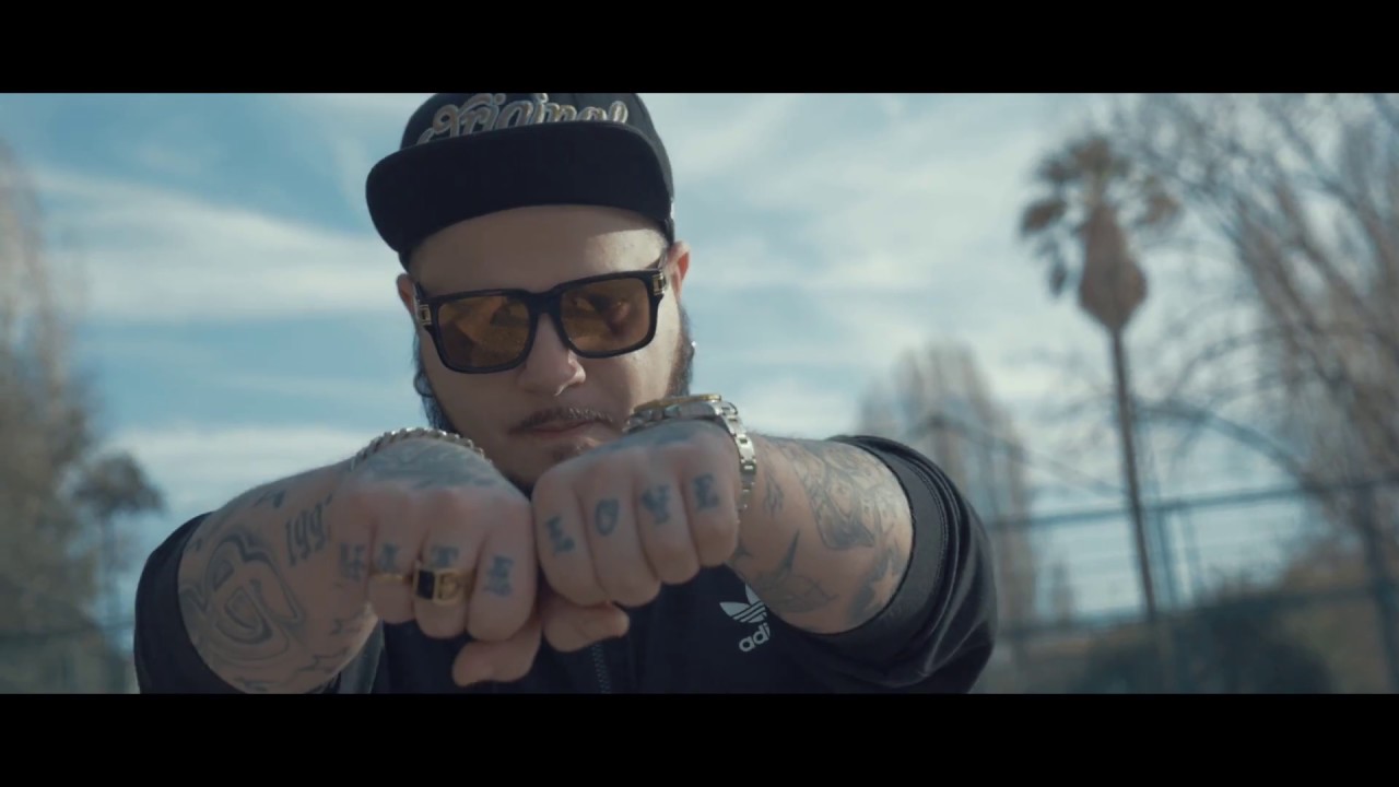 RESISTENTE - Deixa Disso (Official Video)