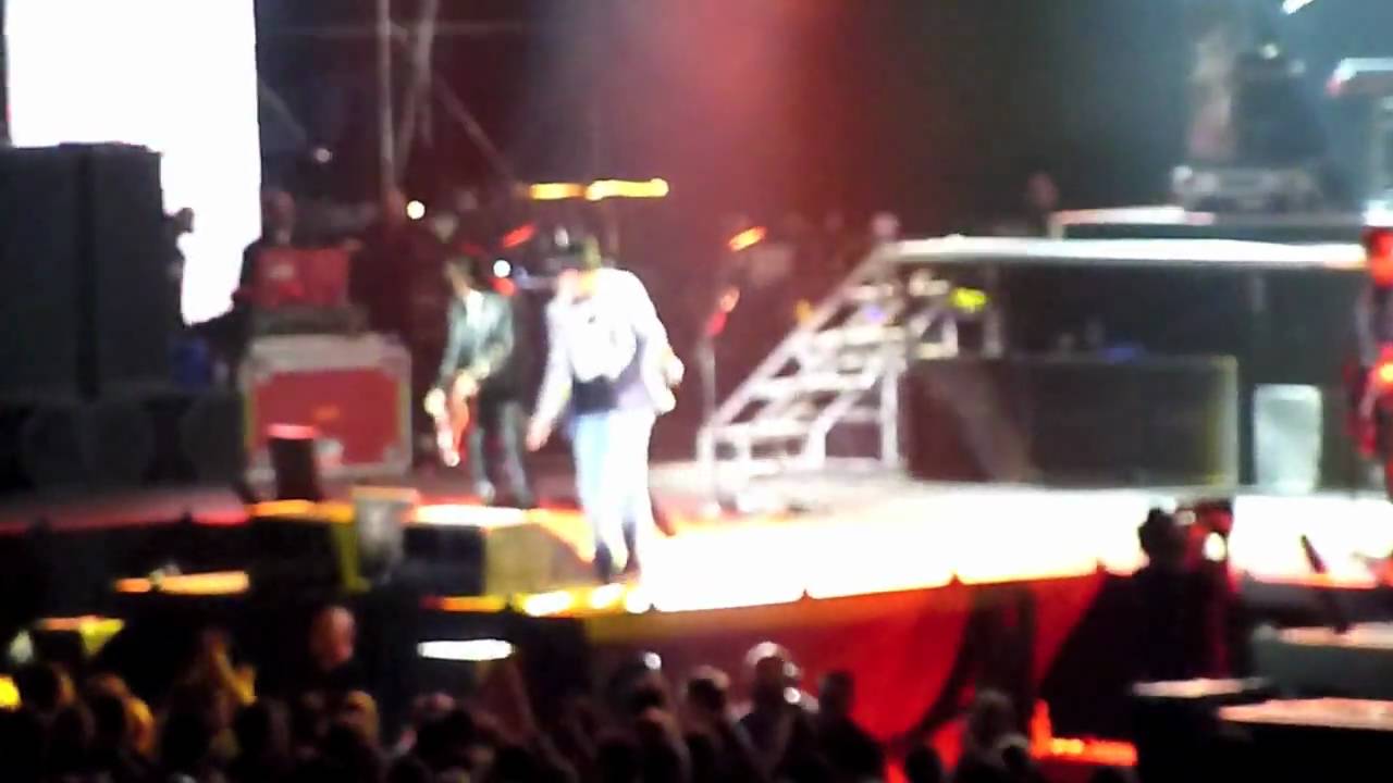 HD. Guns N' Roses. Live. Welcome To The Jungle. 08.06.2010. Moscow.