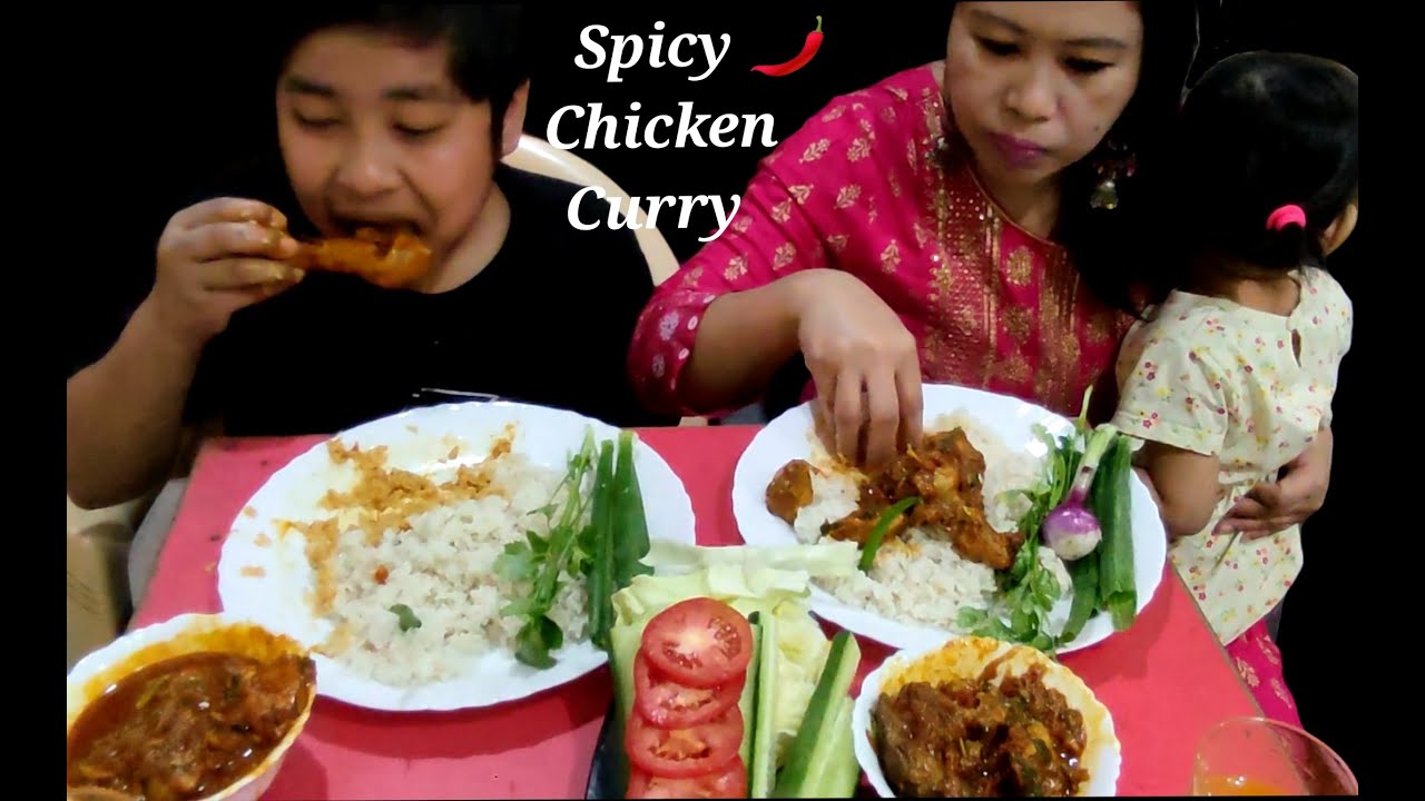 Spicy 🌶 chicken curry eat with White Rice and salad