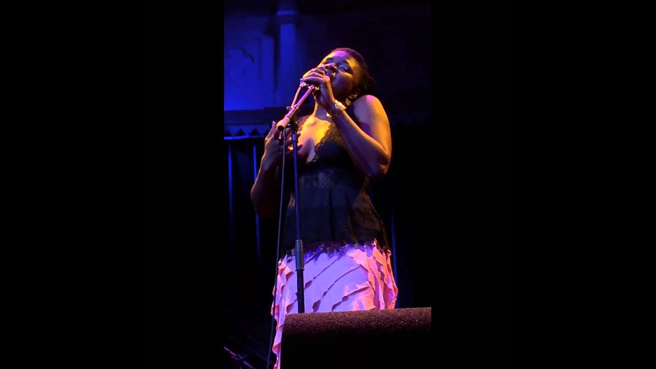Lizz Wright - To love somebody - Paradiso Amsterdam 23-10-2015