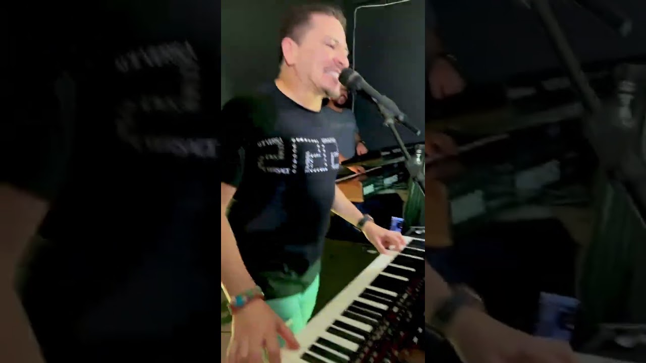 Washington Brasileiro - Tá faltando só amor pra me