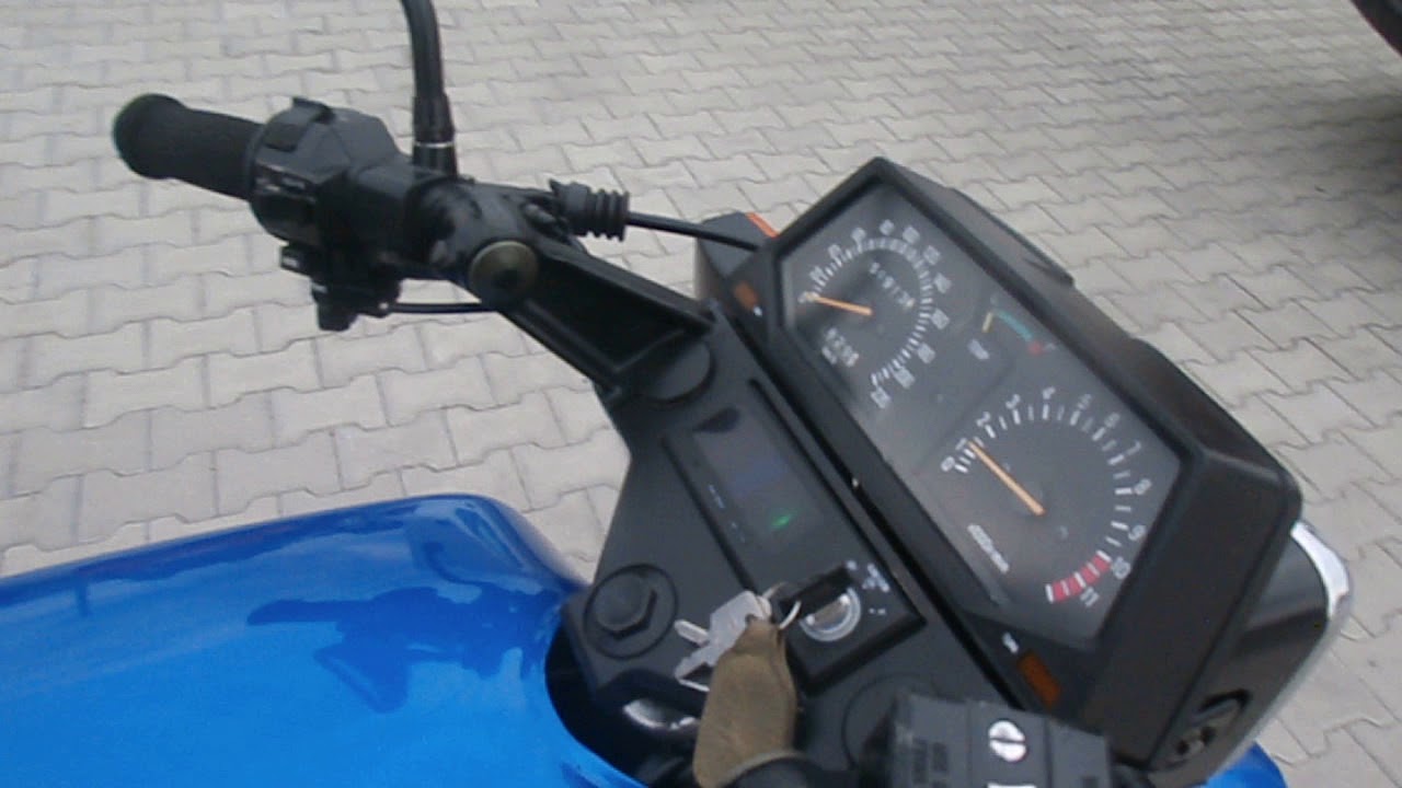 yamaha xz 550