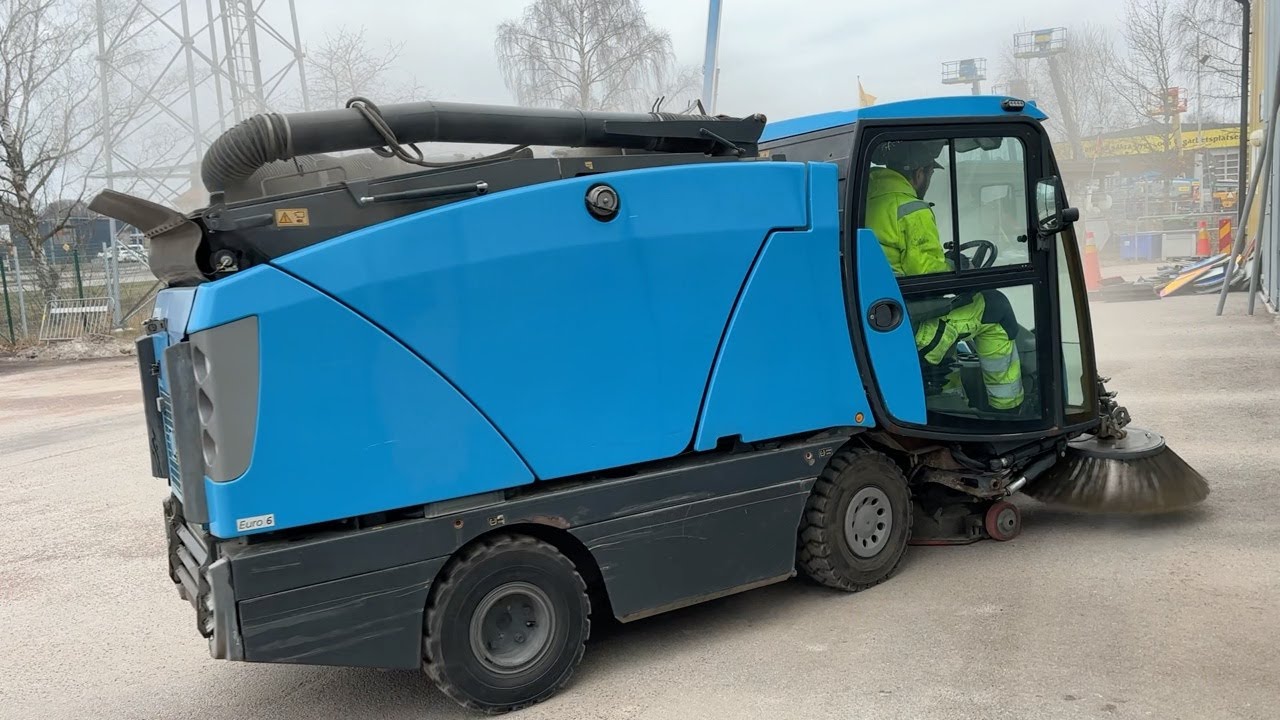 Köp Sopmaskin Johnston Sweepers C201 på Klaravik