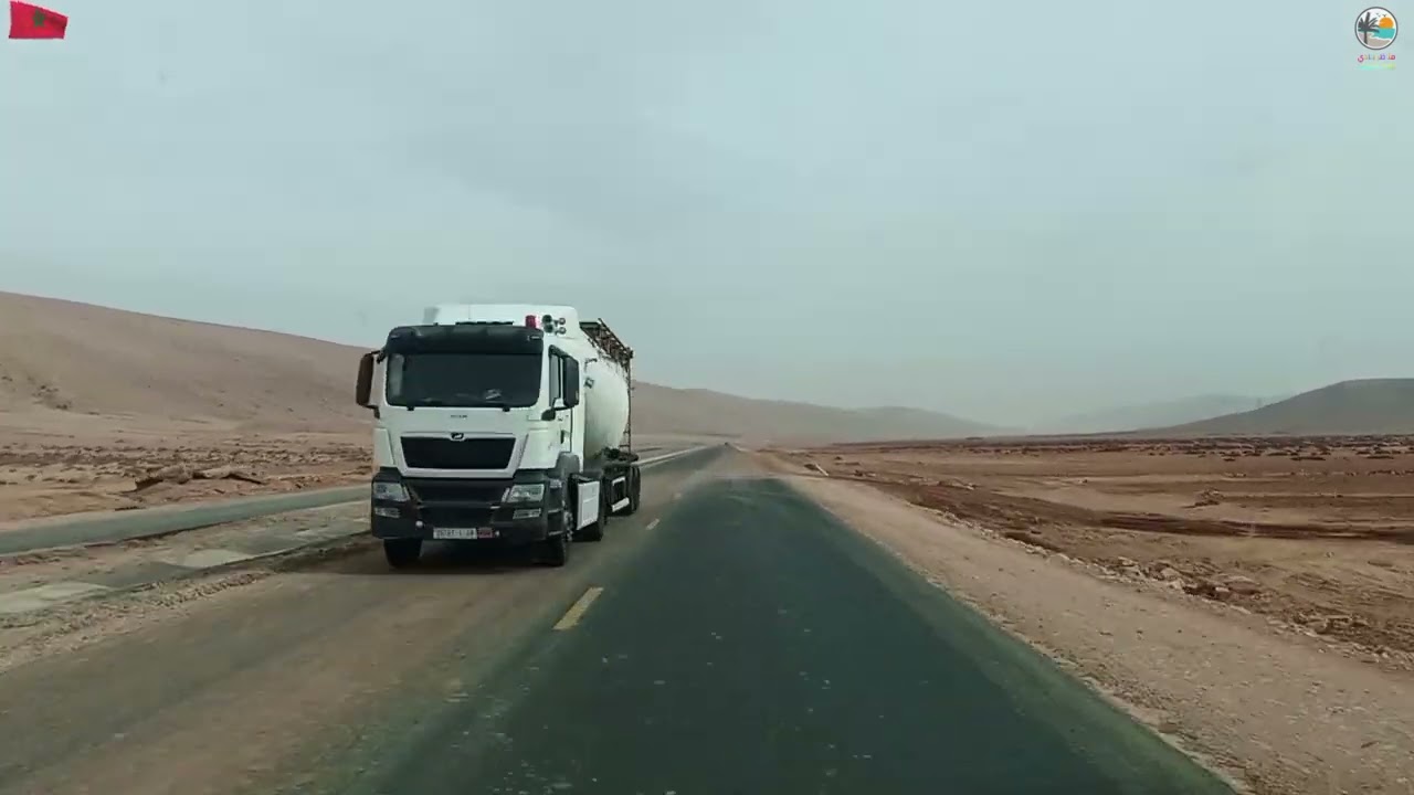 الطريق السريع 🛣️ تزنيت العيون ⛺🇲🇦 مقطع من رأس امليل في اتجاه كلميم باب الصحراء 🐫🇲🇦