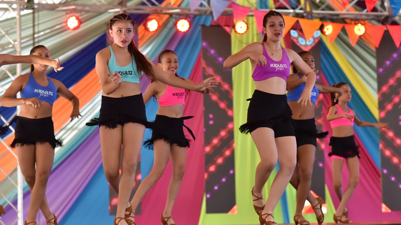 Salsa + Bachata Set - Iniciación, intermedio y Avanzado | LATINO FEST 2025