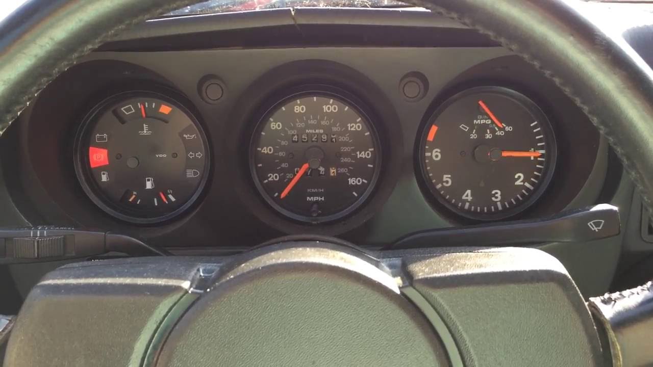 My 1988 Porsche 924S interior