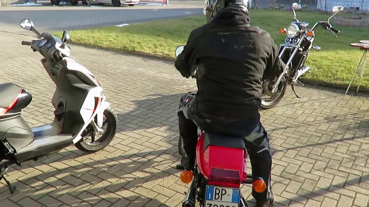 Martin Hagemann -Guzzi e piu-