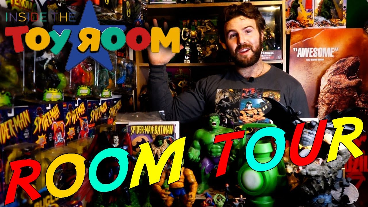 A FIRST Full Look At The Toy Room!