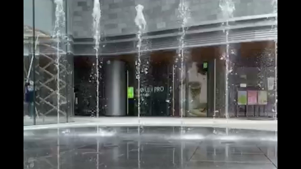 Dry fountain using submersible pump technology | WUHAN HEARTLAND 66 PROJECT