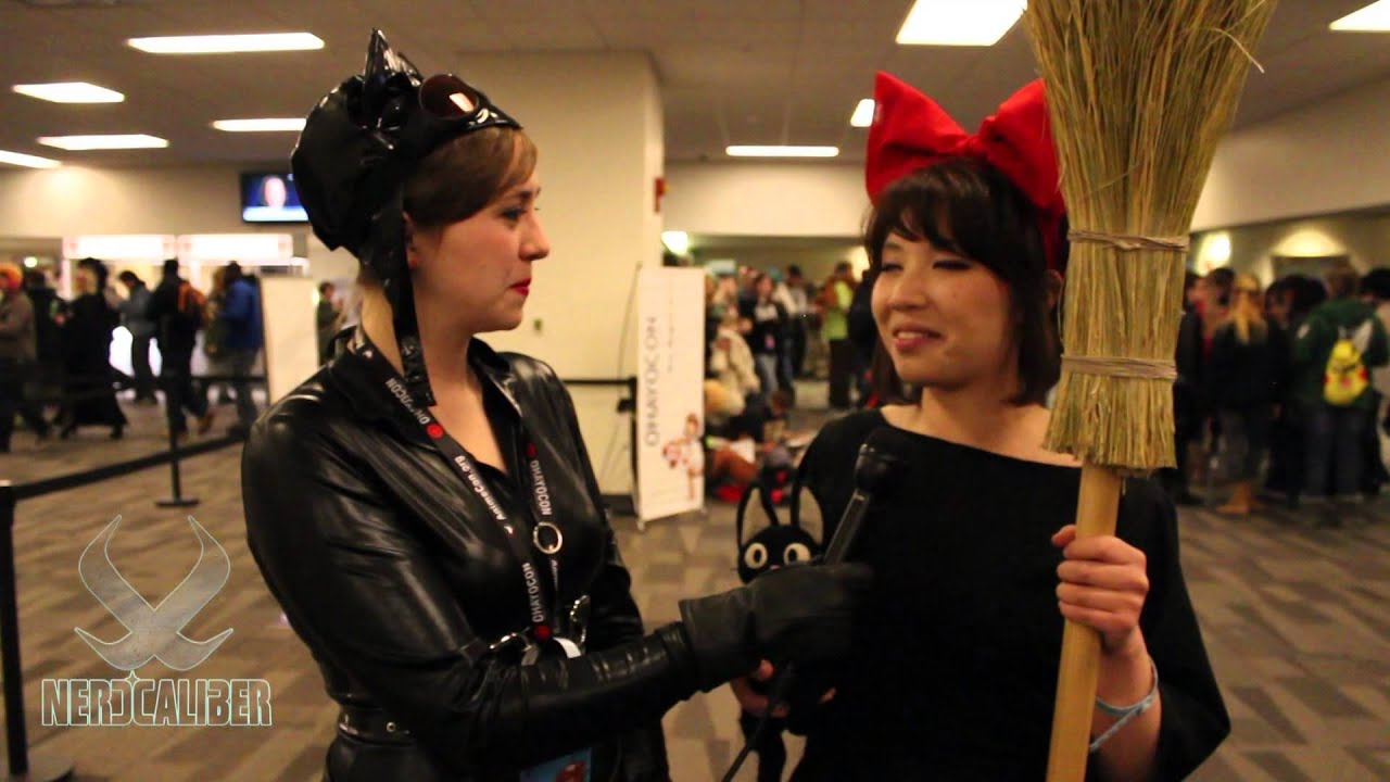 Kiki's Delivery Service Cosplay at Ohayocon 2014