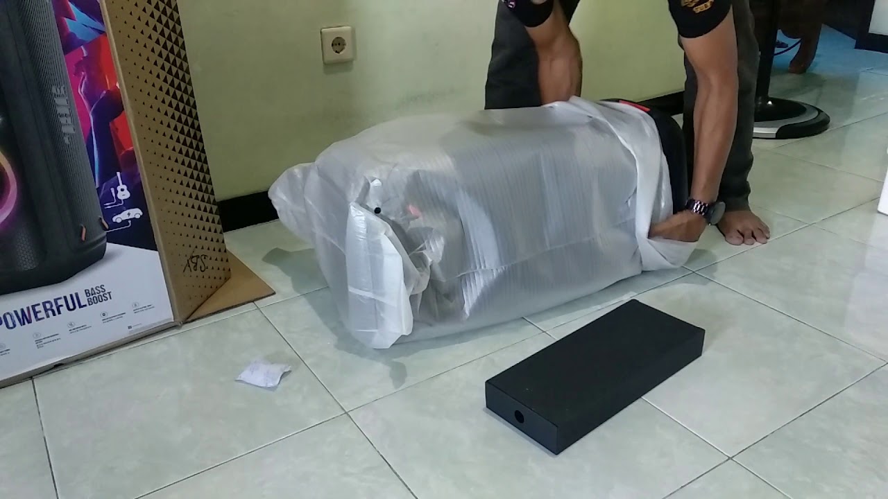 Partybox 300 UnBoxing (JBL Indonesia)
