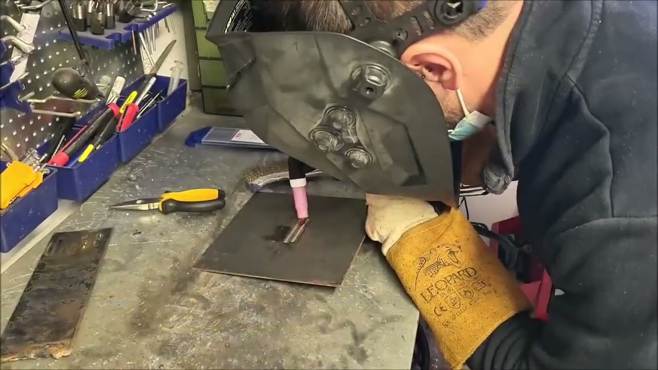 HITBOX 200AMP TIG AC DC Aluminum TIG Welding Machine Digital Inverter TIG Welder with AC DC