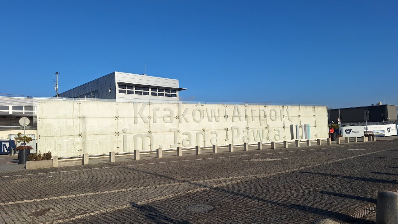 Аэропорт Кракова 🛫 Польша 🇵🇱. Вылеты. Осмотр внутри.