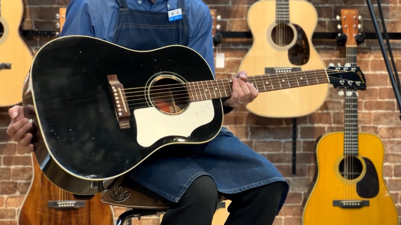 Gibson 1960s J-45 (Ebony) -2004USED!!-　ヴィンテージかと勘違いする程のナチュラルレリック