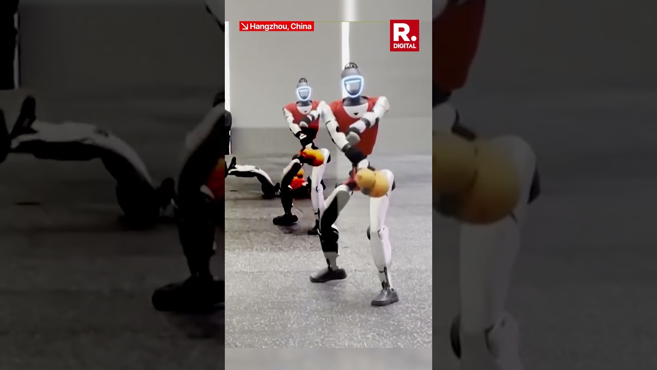Chinese Robot Falls Flat in Front of German Chancellor Merz