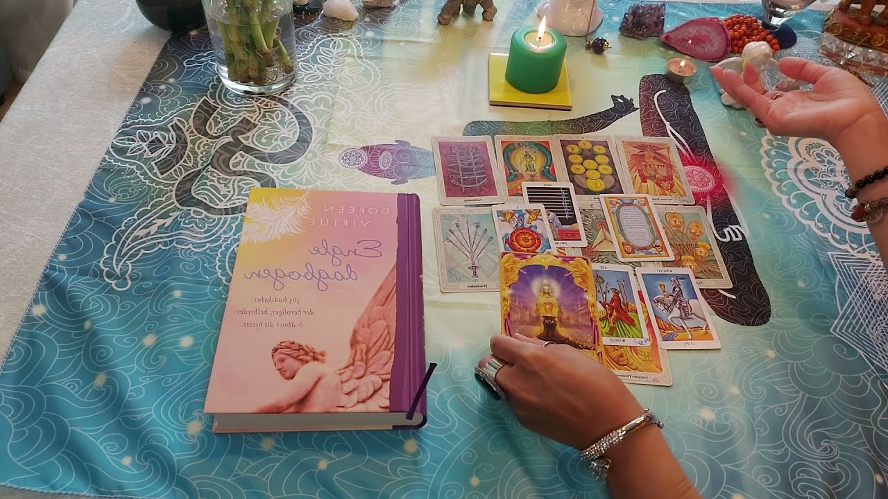 *ميخواي بدوني كه كتاب فرشتگان و تاروت چه پيغامي برات داره؟ Tarot Farsi