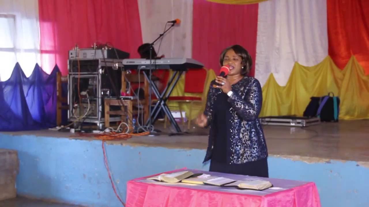MAMBO YAMPASAYO MWANAMKE MCHA MUNGU   TUKUYU
