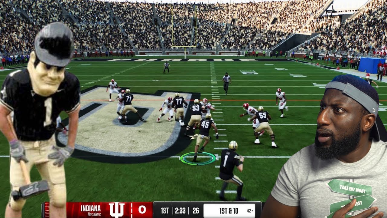 Can Chiseled Adonis Win The Heisman Trophy With The WORST QB Ever | Junior Year At Purdue University