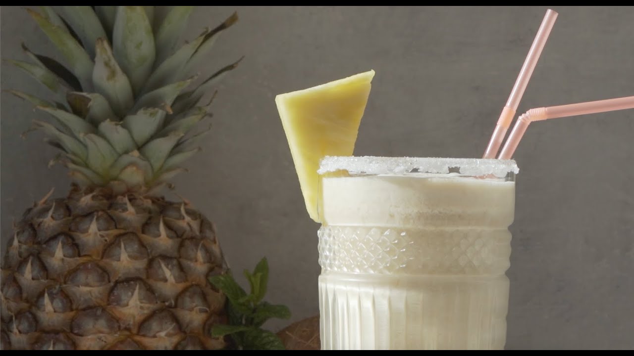 C&oacute;mo hacer Pi&ntilde;a Colada | Recetas Mambo