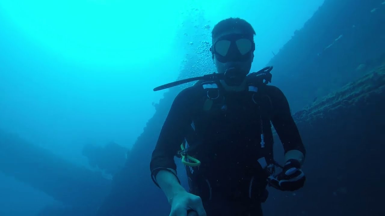 FROM THE ABYSS: #070 - The Tour of The Wreck