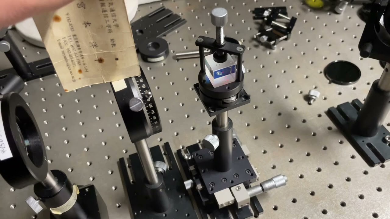 Mac Zehnder Interferometer based on Half wave plate and polarizing beam splitter