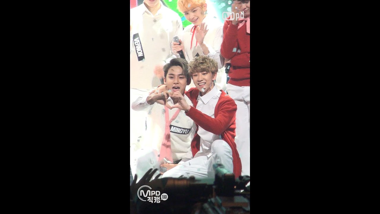 [MPD직캠] 세븐틴 디에잇 직캠 만세 MANSAE Seventeen Fancam @엠카운트다운_151029