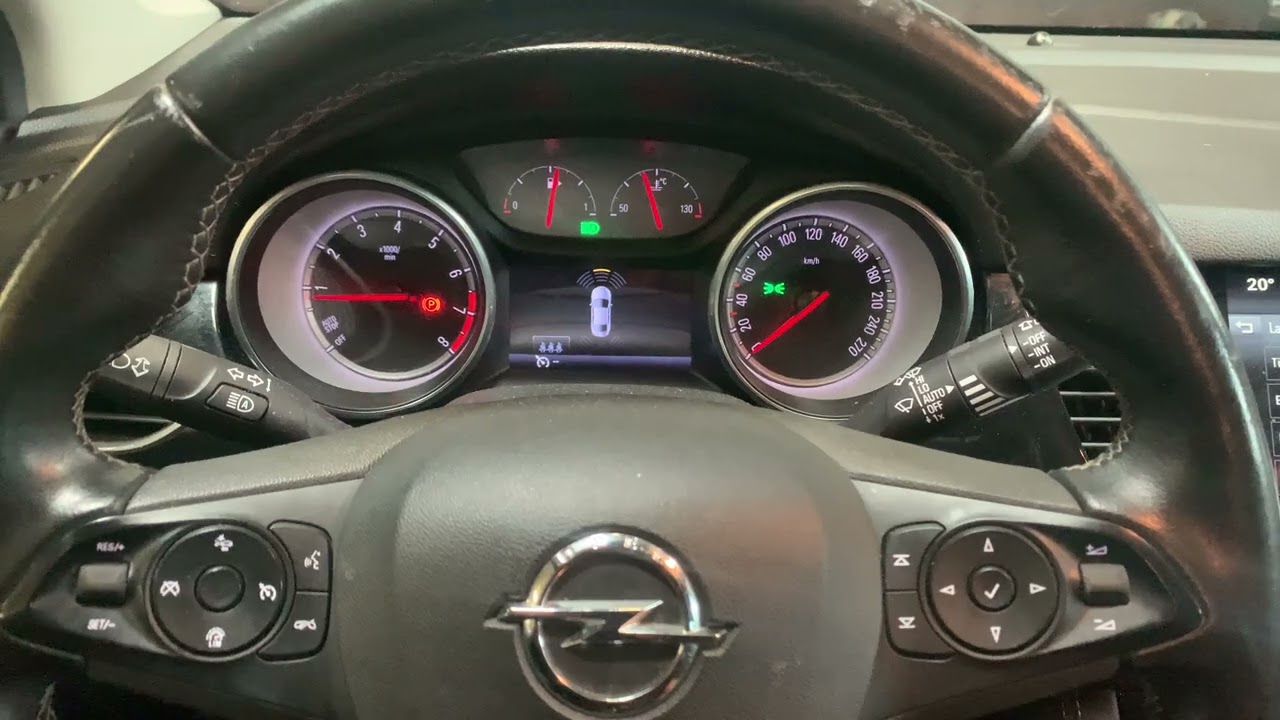 Opel Astra K сбросил индикатор прокола шины. Исправлен индикатор TPMS.
