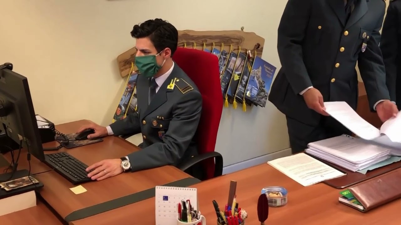 Gioco on line, scoperti 13 punti scommesse illegali in Sicilia