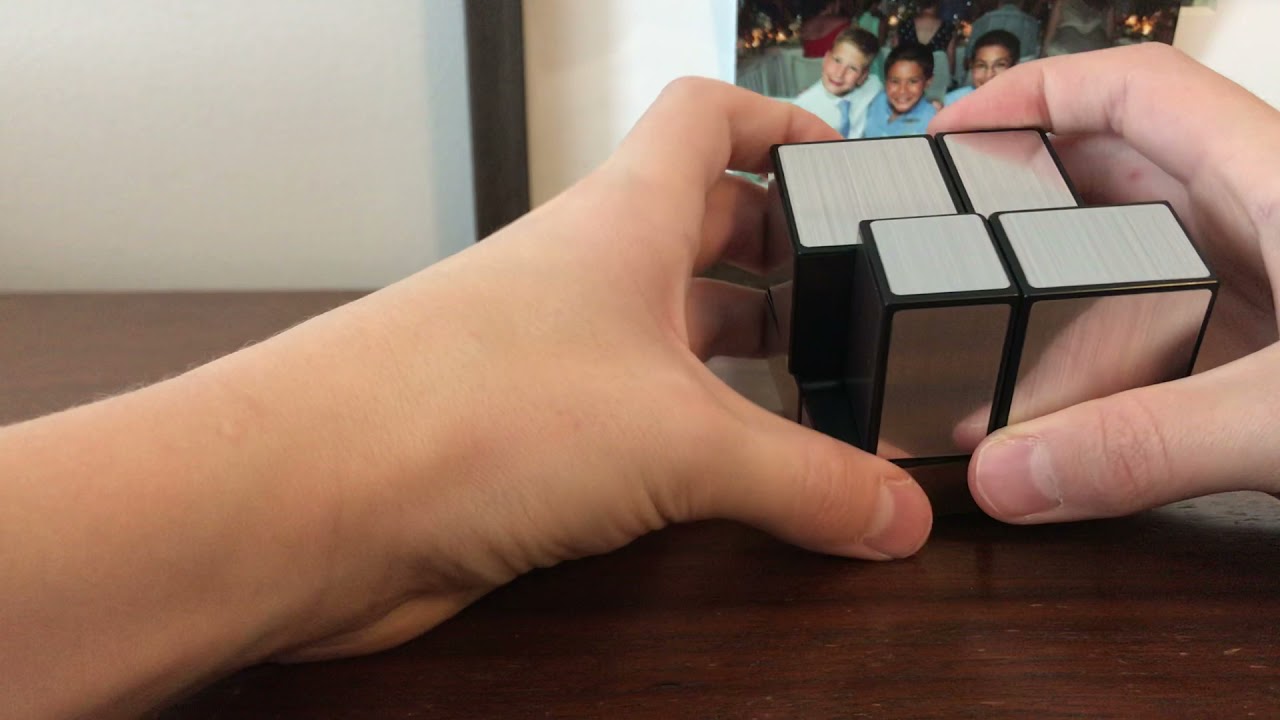 How to Solve the 2x2 Mirror Cube