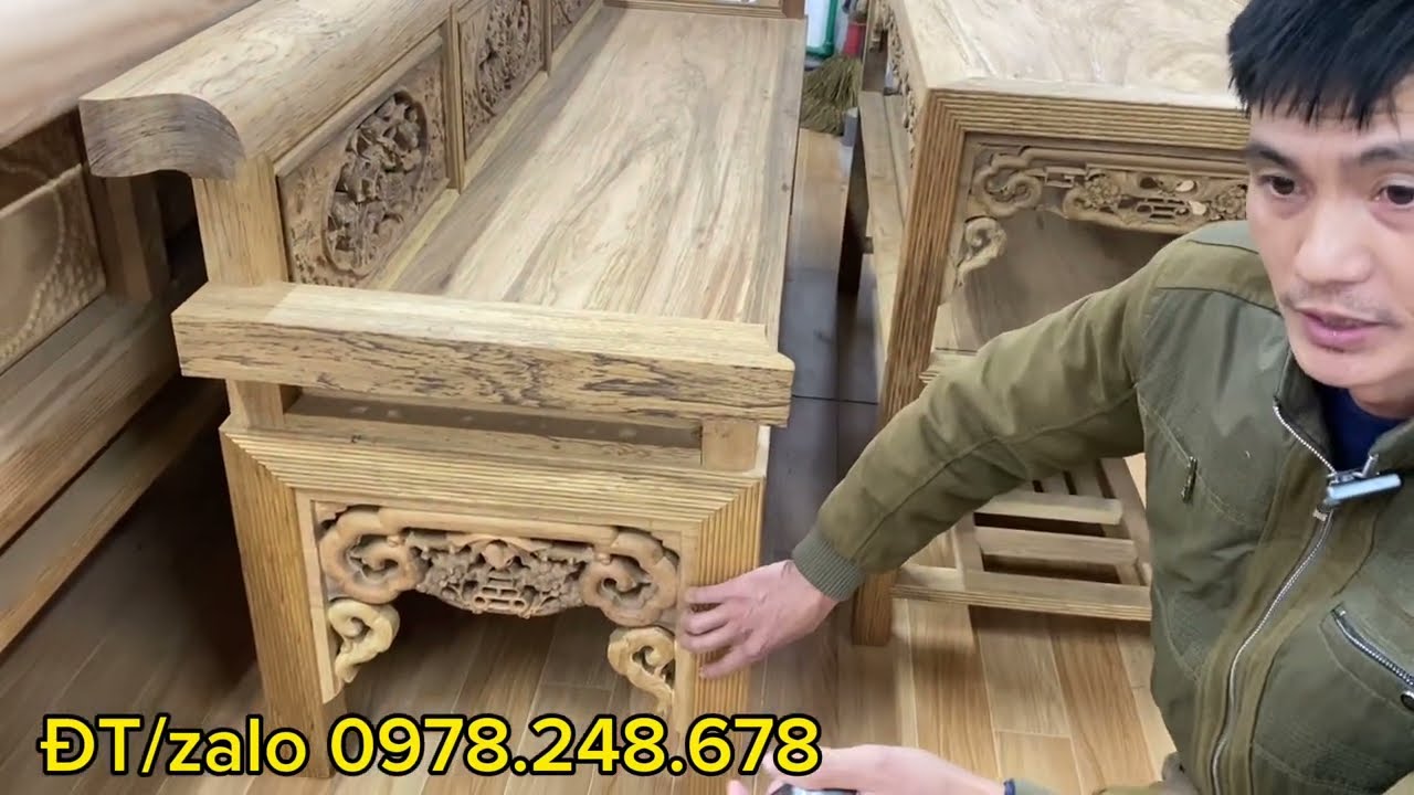 Nên mua Trường kỷ gỗ gụ hay gỗ Hương đá