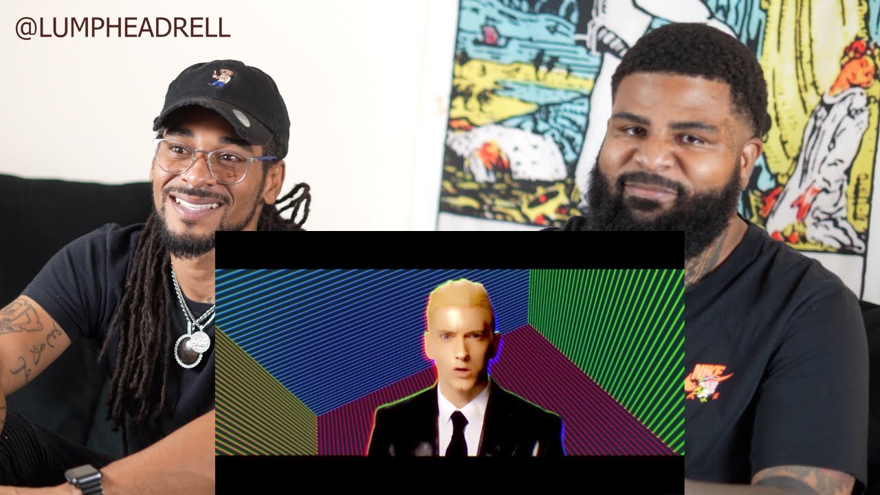 RAPPERS REACTION Eminem RAP GOD | EMINEM DA GOAT ?