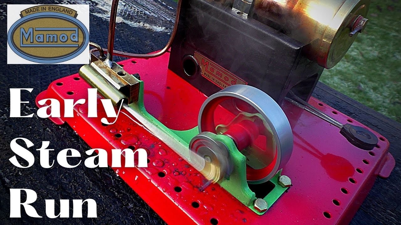 The 1960's Mamod SE2 steam engine.