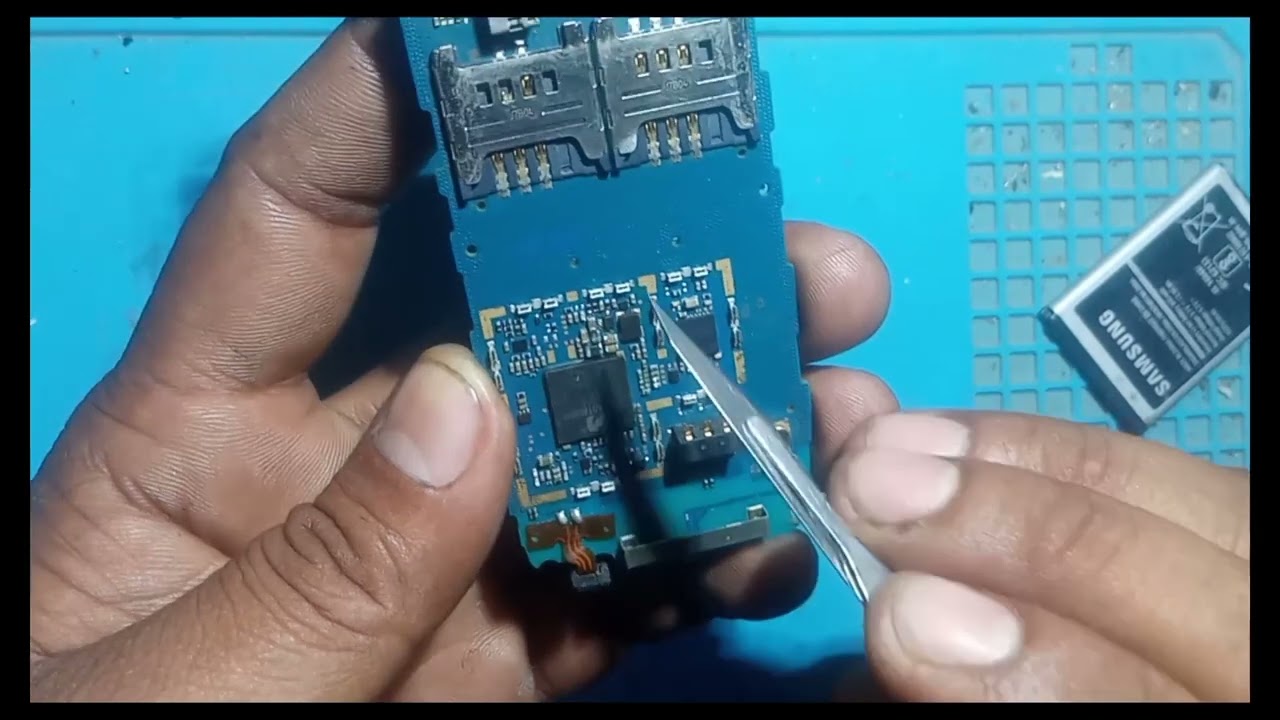 Samsung B310e फ़ोन चार्जर लगाने पर on होता है, चार्जर हटाने पर off हो जाता है कैसे ठीक करें, हिंदी✅