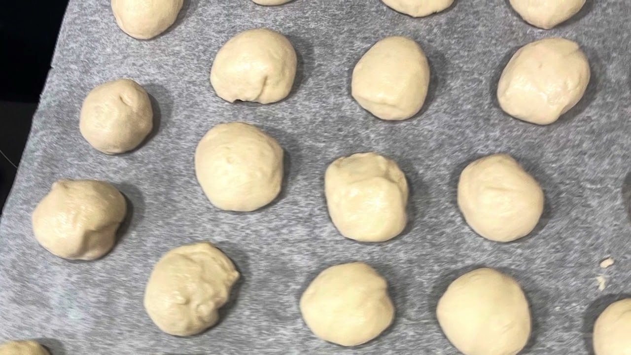PELOTAS DE FRAILE RELLENAS DE CREMA PASTELERA CON THERMOMIX