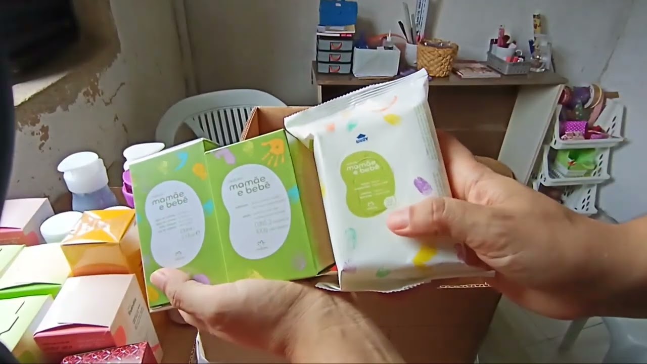 Abertura de caixa do ciclo 02 da Natura com pedidos de clientes e alguns pra pronta entrega