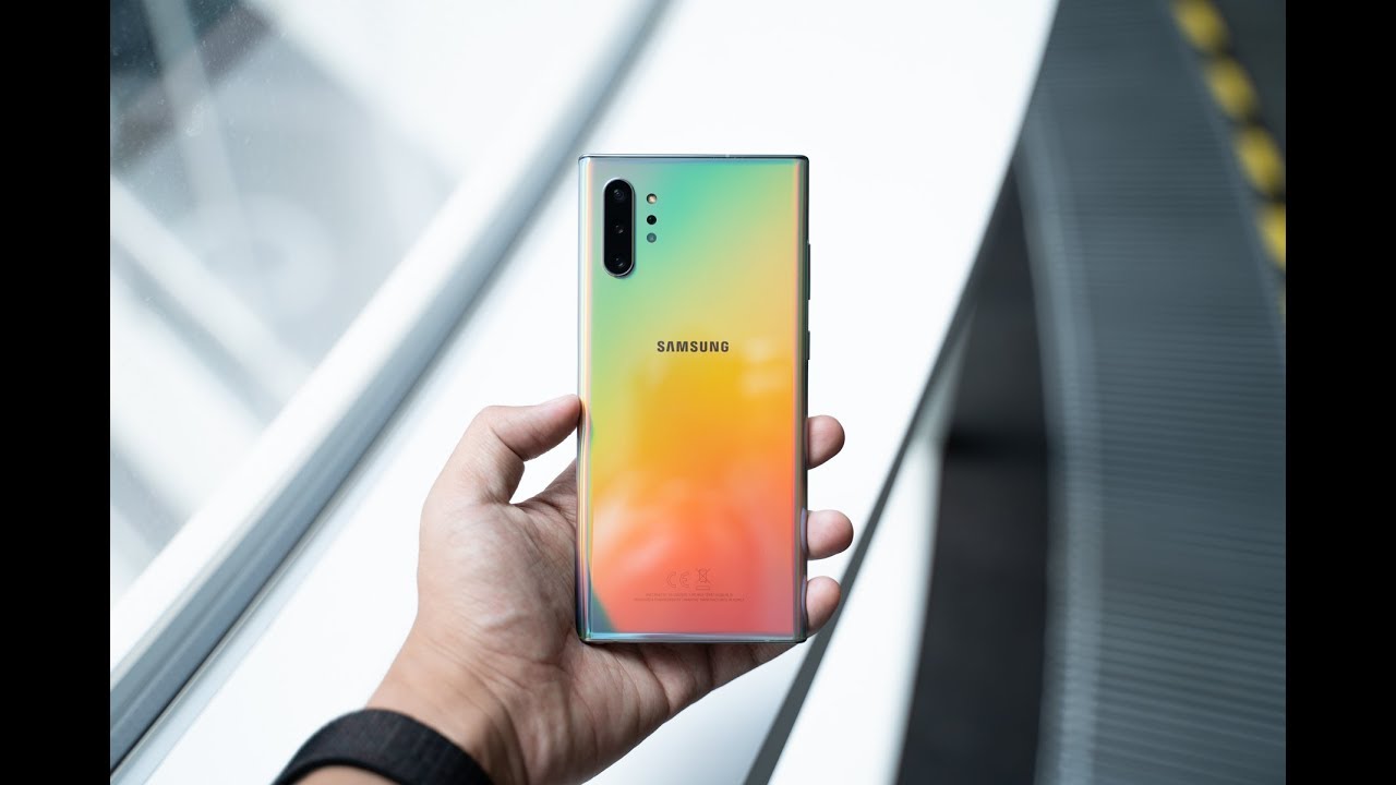 搞机零距离：三星Note10+上手 一个集亮点与槽点于一身的后盖