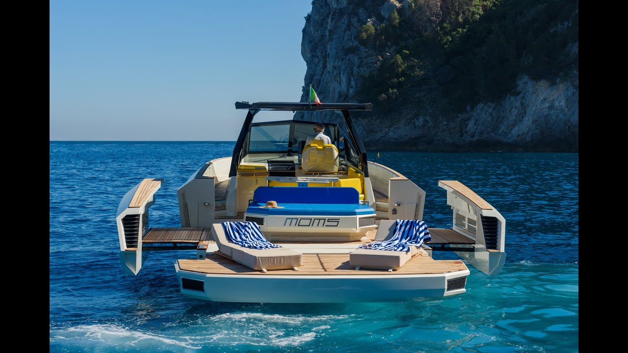 EVO R4  Amazing Transformer Italian Yacht Adapts to Your Needs!