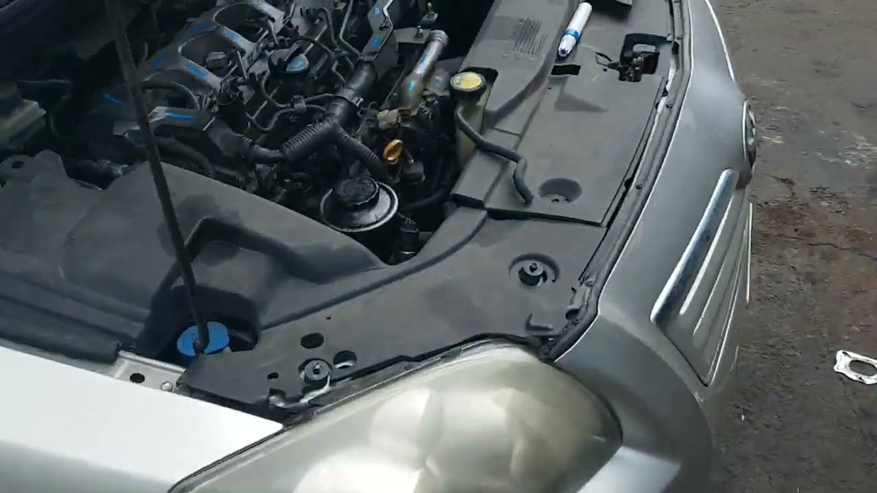 E068399 TOYOTA AVENSIS MK2 1AD-FTV