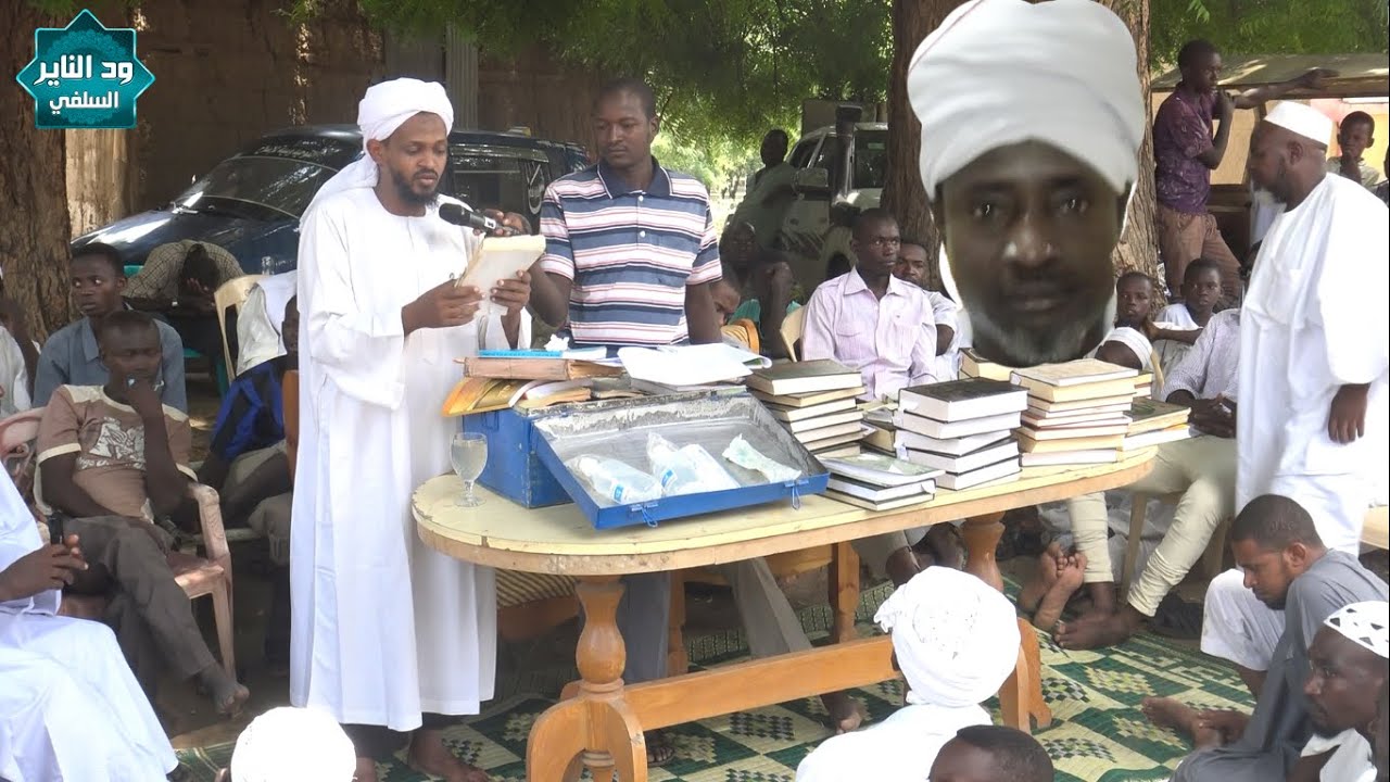 شاهد جهل الصوفي أحمد داؤد يقول أن التصوف هو المقام الثالث من الدين ( موثق ) الشيخ مزمل فقيري