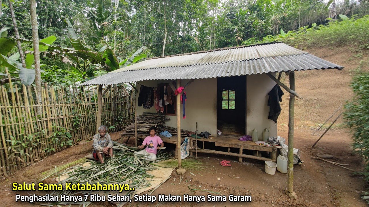 Bikin Haru.. Seperti inilah Suasana Ramadhan di Rumah Satu keluarga Yang Tinggal di Hutan
