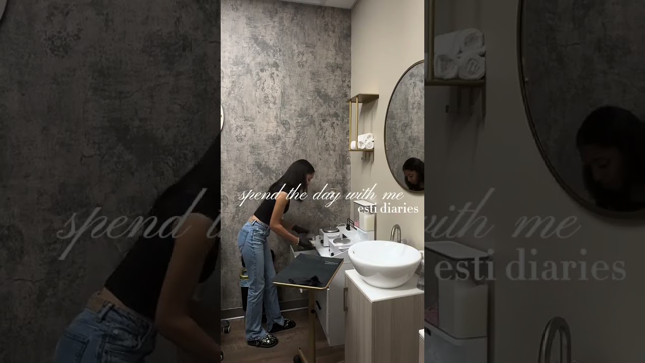 Bikini Waxing with Sexy Smooth Cherry Desire | Behind the Scenes with @inskinesthetics