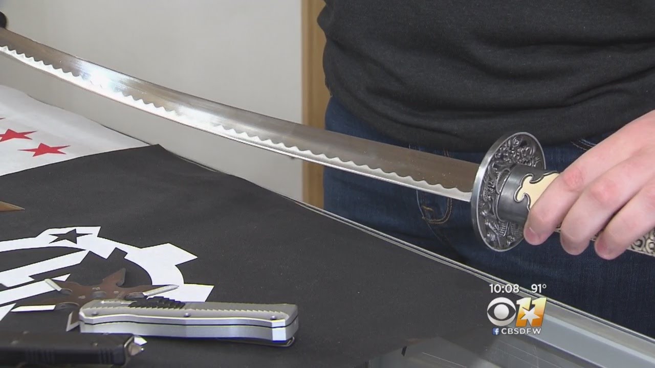 New Texas Law To Allow Open Carry Of Swords, Machetes