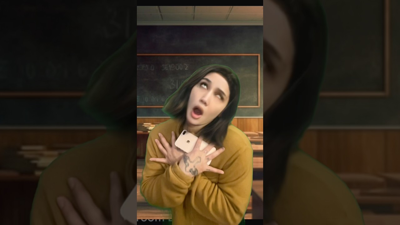 Когда учительница включает свою любимую музыку на уроке😆🤣#смешныекороткометражныемелодрамы #комед...